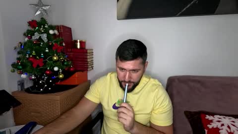 gold_alpha_boy online show from December 2, 11:30 am