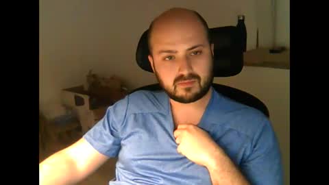 goldenspainboy online show from April 26, 6:38 pm