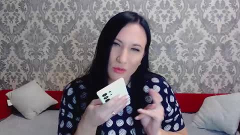 goldmoonn online show from December 4, 12:05 pm