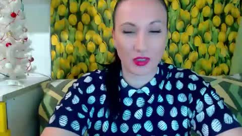 goldmoonn online show from December 8, 6:50 pm