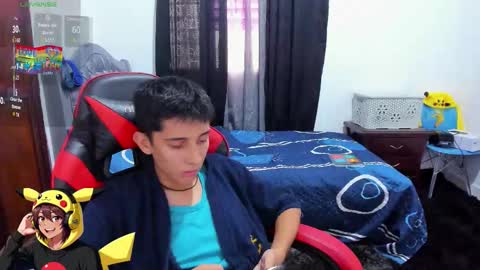 angel black online show from November 12, 9:06 pm