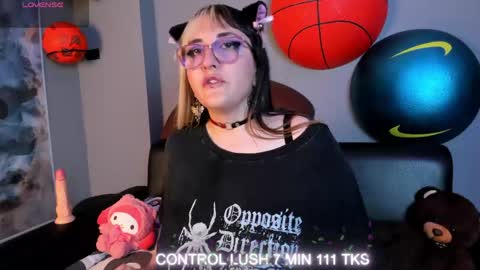 gomory_kitty online show from May 7, 5:08 pm