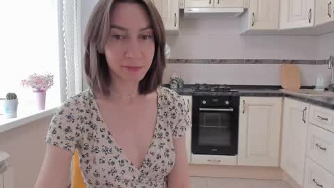 Good GlamorGirl online show from June 5, 3:46 am