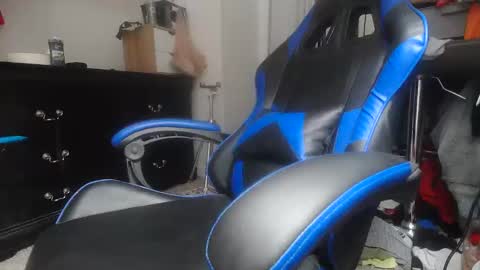 Good Dick online show from November 20, 4:00 am