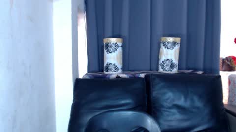 gorgeous_nicole online show from February 5, 1:04 am