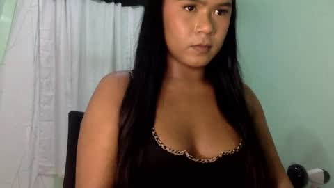 gorgeousdark_maria online show from June 15, 11:35 am