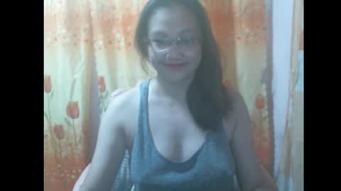 gorgeousmama online show from October 27, 10:37 am