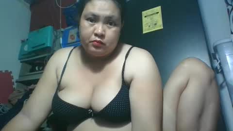 gorgeousselenaxx online show from November 30, 2:51 am