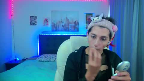 goth_minerva online show from February 20, 1:35 pm