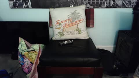 gothbaby305 online show from October 10, 5:35 am