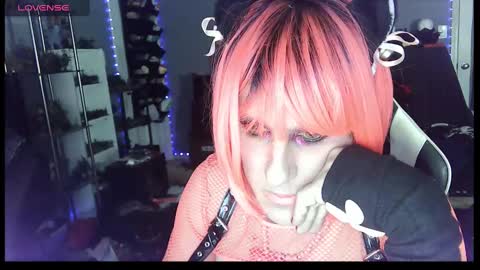 Victoriana online show from January 25, 6:57 pm