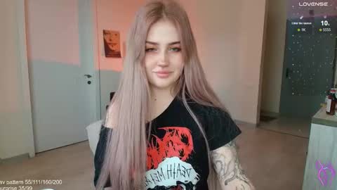 traumfrau Kira angel face devil eyes I SELL A LOT VIDEO IN GALLERY online show from February 12, 12:09 pm