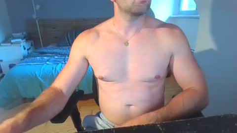 goura2000 online show from June 20, 7:20 pm