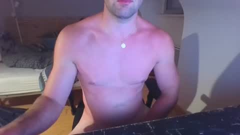 goura2000 online show from June 22, 8:38 pm