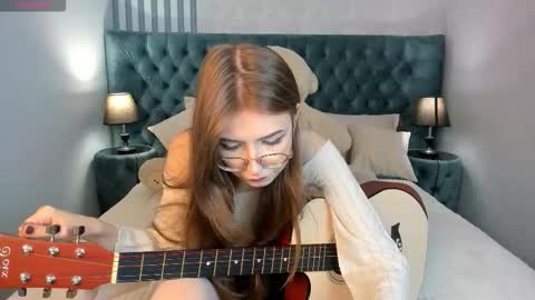 Grace online show from September 30, 7:30 am