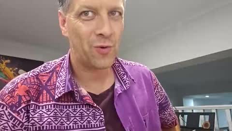 grattitude online show from February 15, 11:42 am