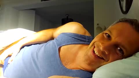 grattitude online show from May 14, 1:31 pm
