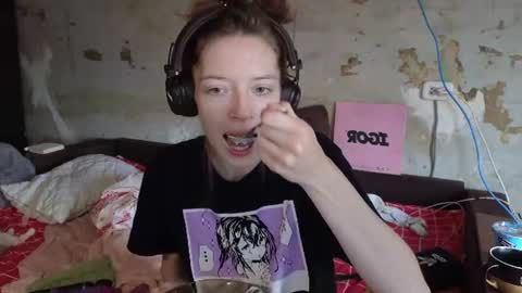 graylovescookies online show from July 28, 7:39 am