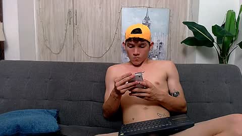 grecia_millercol online show from December 2, 11:35 pm