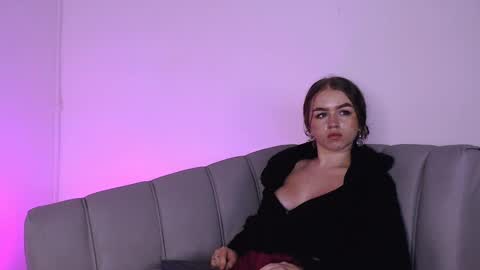 Snapshot of grecia_rouse chatting on February 6, 10:36 am  GRECIA  online show from February 6, 10:36 am