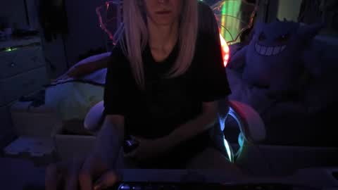 GreenEyedLovexo online show from March 11, 4:51 am