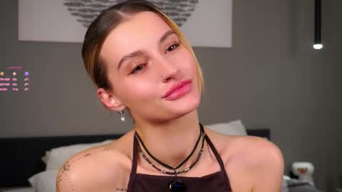 Kelly online show from November 16, 1:13 pm