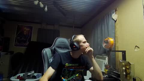 Greenlungs8195 online show from October 8, 9:04 am