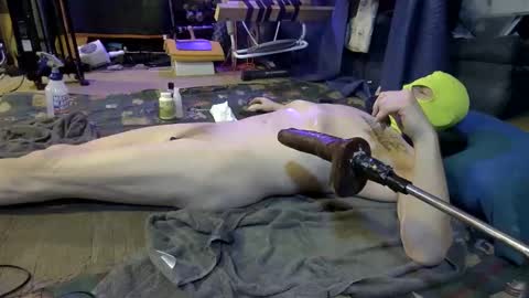 Snapshot of gregbball1 chatting on February 4, 11:05 am electrogee1 online show from February 4, 11:05 am