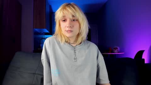 Greg-independent model online show from February 8, 10:19 pm