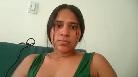 Snapshot of greicy098 chatting on October 2, 9:57 pm grei online show from October 2, 9:57 pm