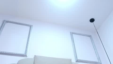 Snapshot of grettel_ramiirez chatting on October 21, 11:41 pm Marcela online show from October 21, 11:41 pm