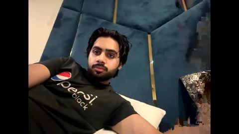 greymen2020 online show from February 25, 7:28 pm