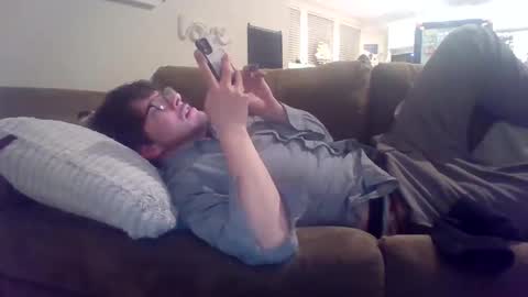 Perfectlyaveragesavage online show from February 16, 7:37 am