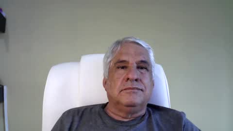 grisa01 online show from February 1, 6:08 pm