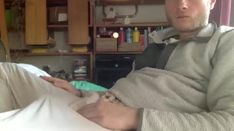 gruendamien online show from January 19, 12:48 pm