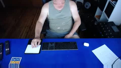 guesswhatigot2 online show from February 6, 9:22 am