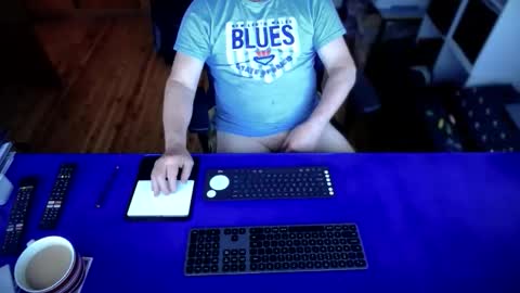 guesswhatigot2 online show from September 21, 3:43 am