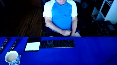 guesswhatigot2 online show from February 13, 11:06 am