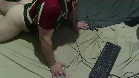 gugaboy2 online show from February 12, 5:33 am