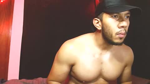 holl latino online show from November 16, 6:04 am