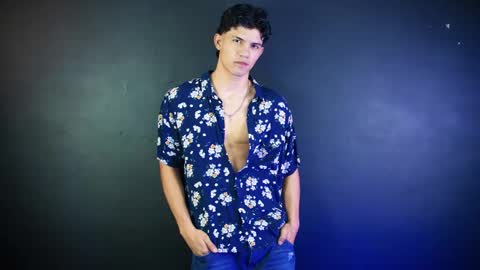 Guts online show from February 3, 7:18 pm