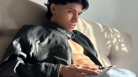 Guts online show from January 22, 11:21 pm