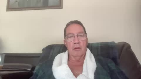 gwashere4u online show from September 16, 12:40 pm