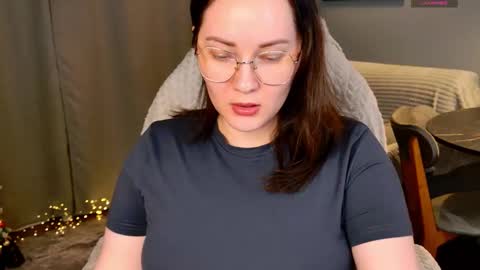 Sweety Kitty online show from December 18, 5:52 pm