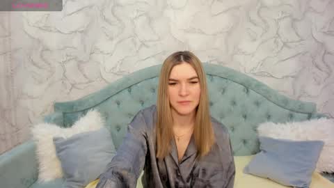 gwensmitt online show from May 23, 12:17 am