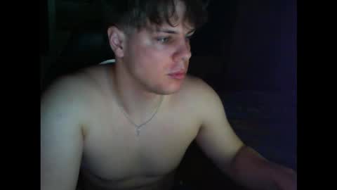 gymguy0505 online show from March 8, 7:51 pm