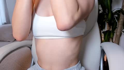 Hailey online show from December 15, 8:38 pm