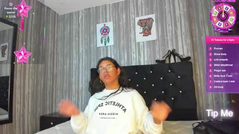 Snapshot of hailey_johnsonn chatting on September 26, 12:02 pm hailey_johnsonn online show from September 26, 12:02 pm