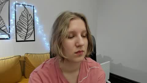 Hailey online show from February 25, 12:09 pm