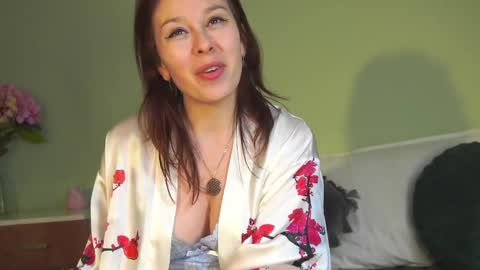 Hailey online show from February 21, 10:39 am